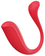 Roter gebogener Vibro-Stimulator in U-Form, detailreicher Klitorisbereich von SVAKOM