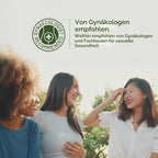Empfehlungssiegel für den Intim-Reinigungsschaum mit lachenden Frauen im Freien