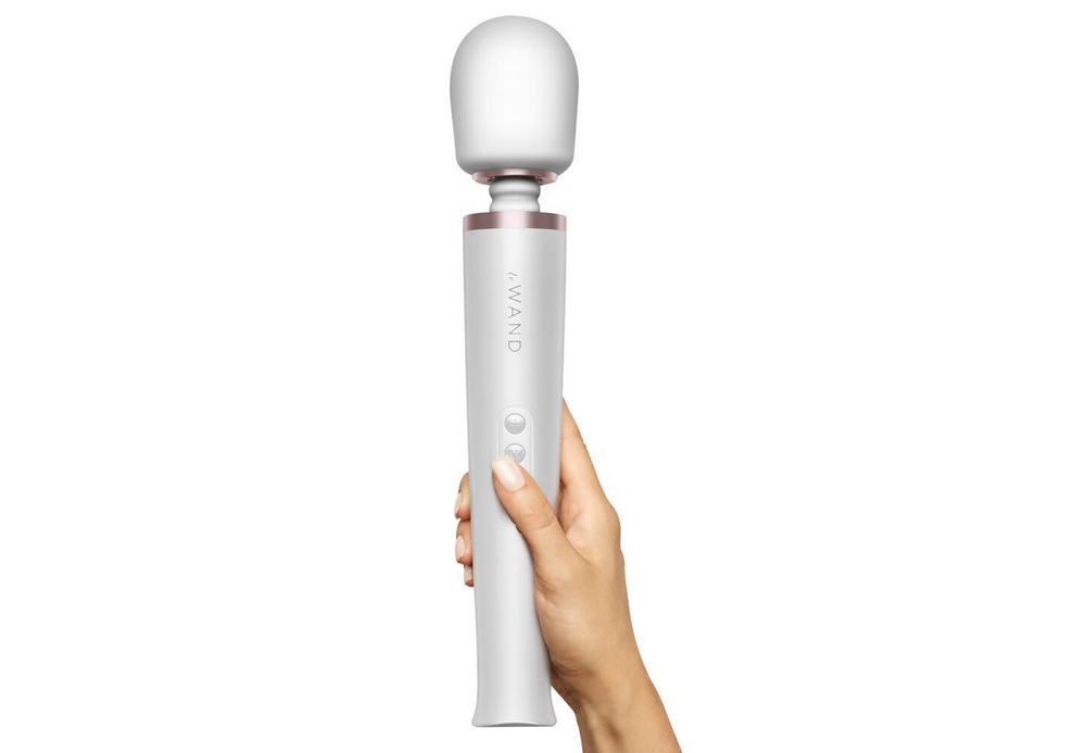 leWand  Rechargeable Vibrating Massager