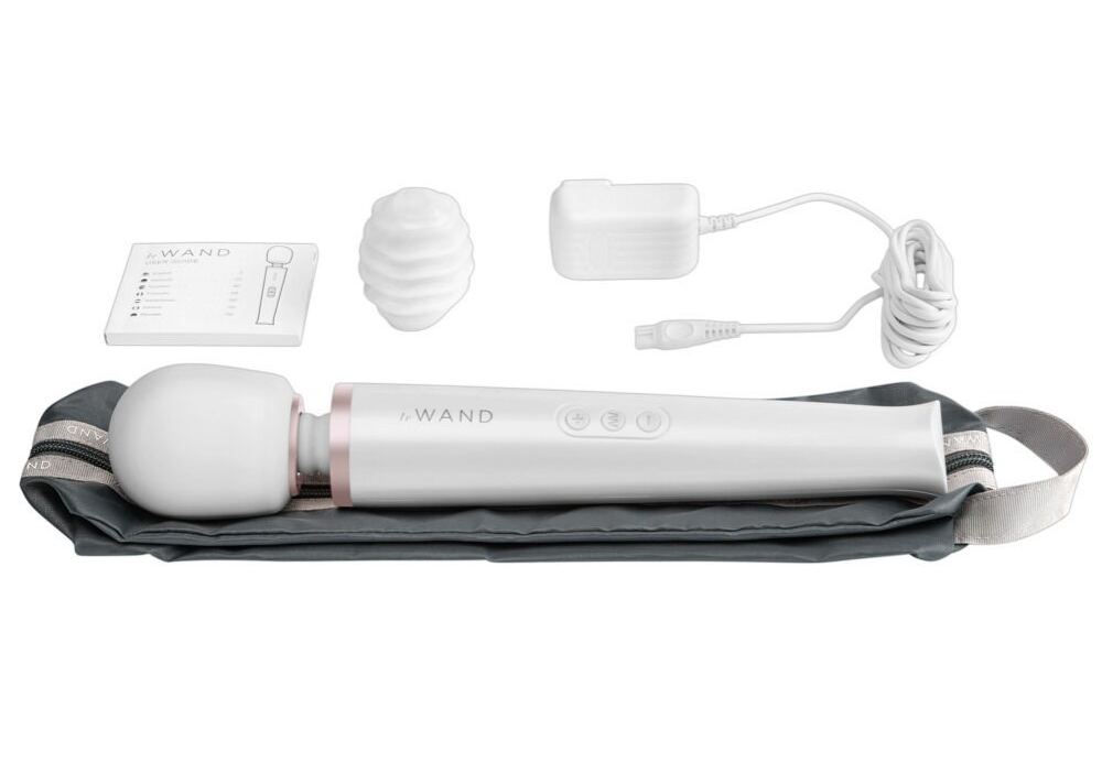 leWand  Rechargeable Vibrating Massager