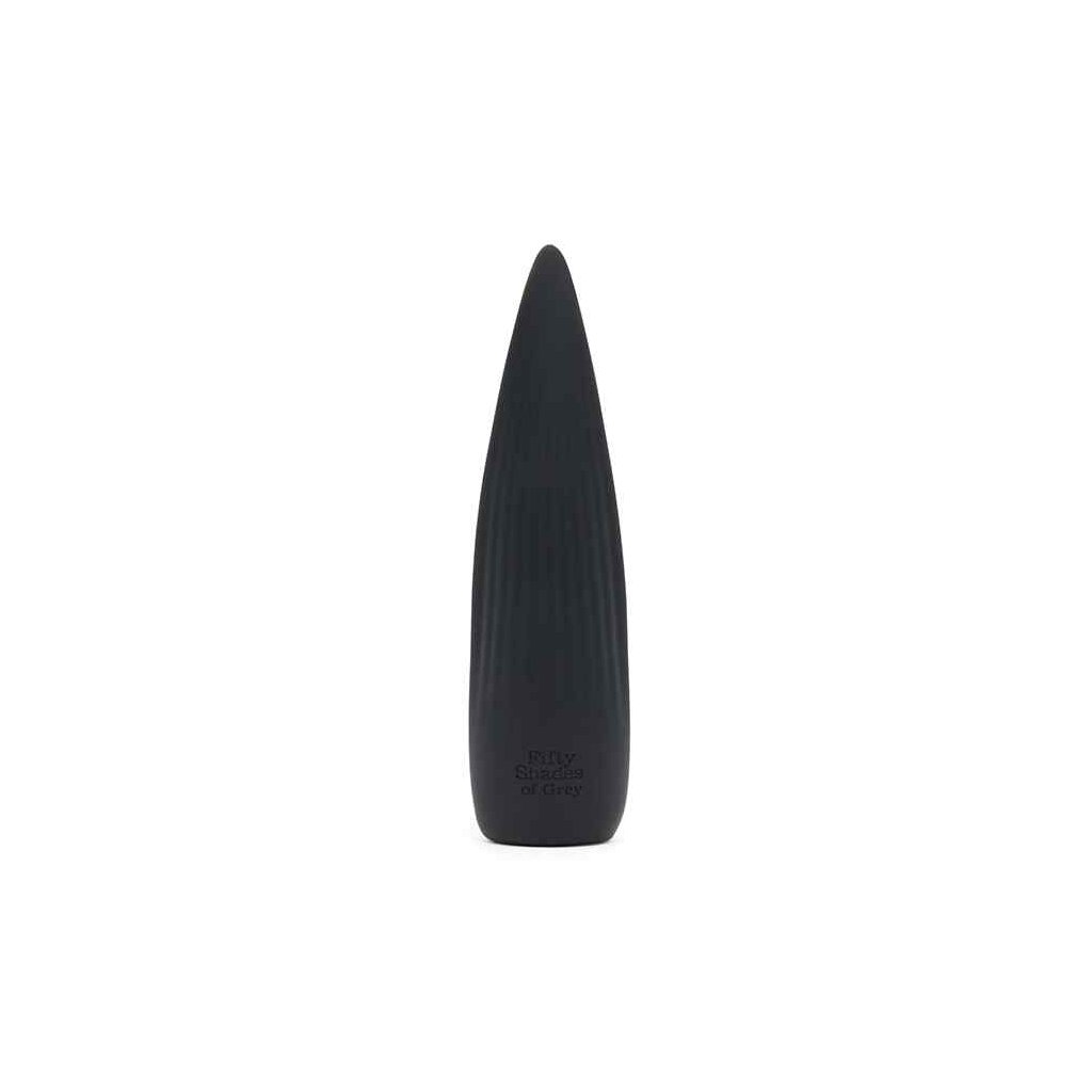 Schwarzer Vibrator mit konischer Spitze und Prägung auf der Rückseite